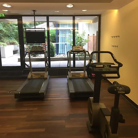 Dorint An Der Kongresshalle Hotel 4*