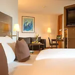 Dorint An Der Kongresshalle Hotel 4*