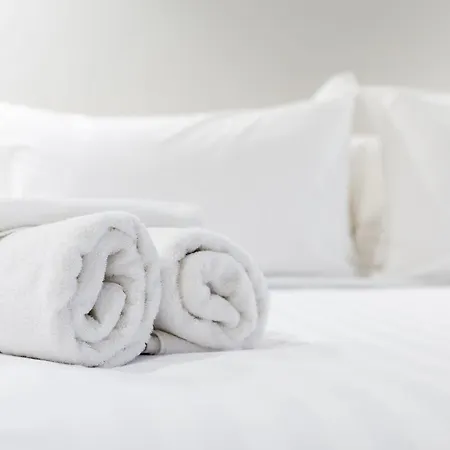 Sunday An Der Kongresshalle Hotel Augsburg