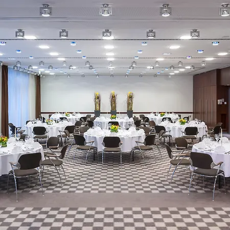 Otel Dorint An Der Kongresshalle 4*
