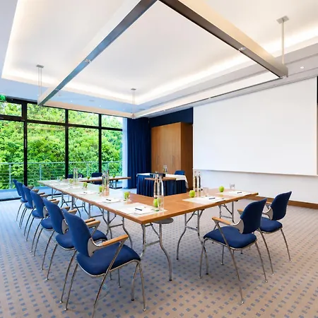 Hotel Sunday An Der Kongresshalle 4*