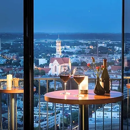 Sunday An Der Kongresshalle 4* Augsburg