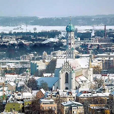 Sunday An Der Kongresshalle 4* Augsburg