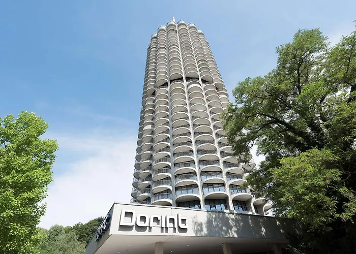 Hotel Dorint An Der Kongresshalle 4*