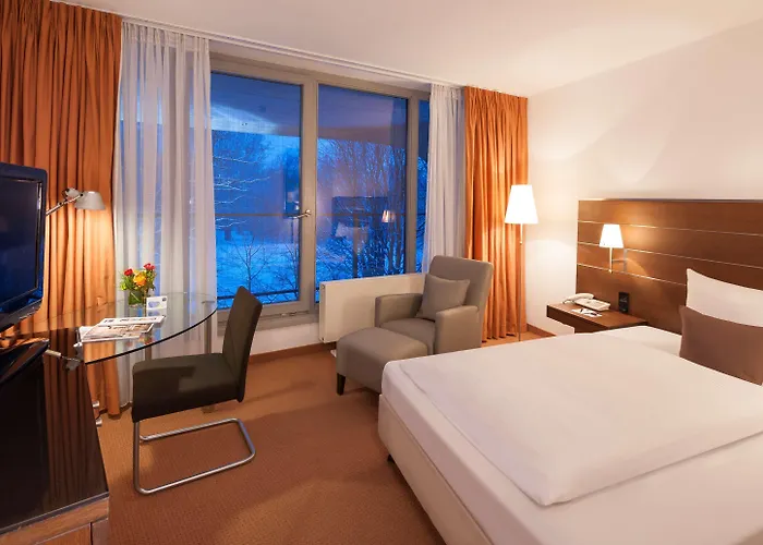 Hotel Dorint An Der Kongresshalle 4*